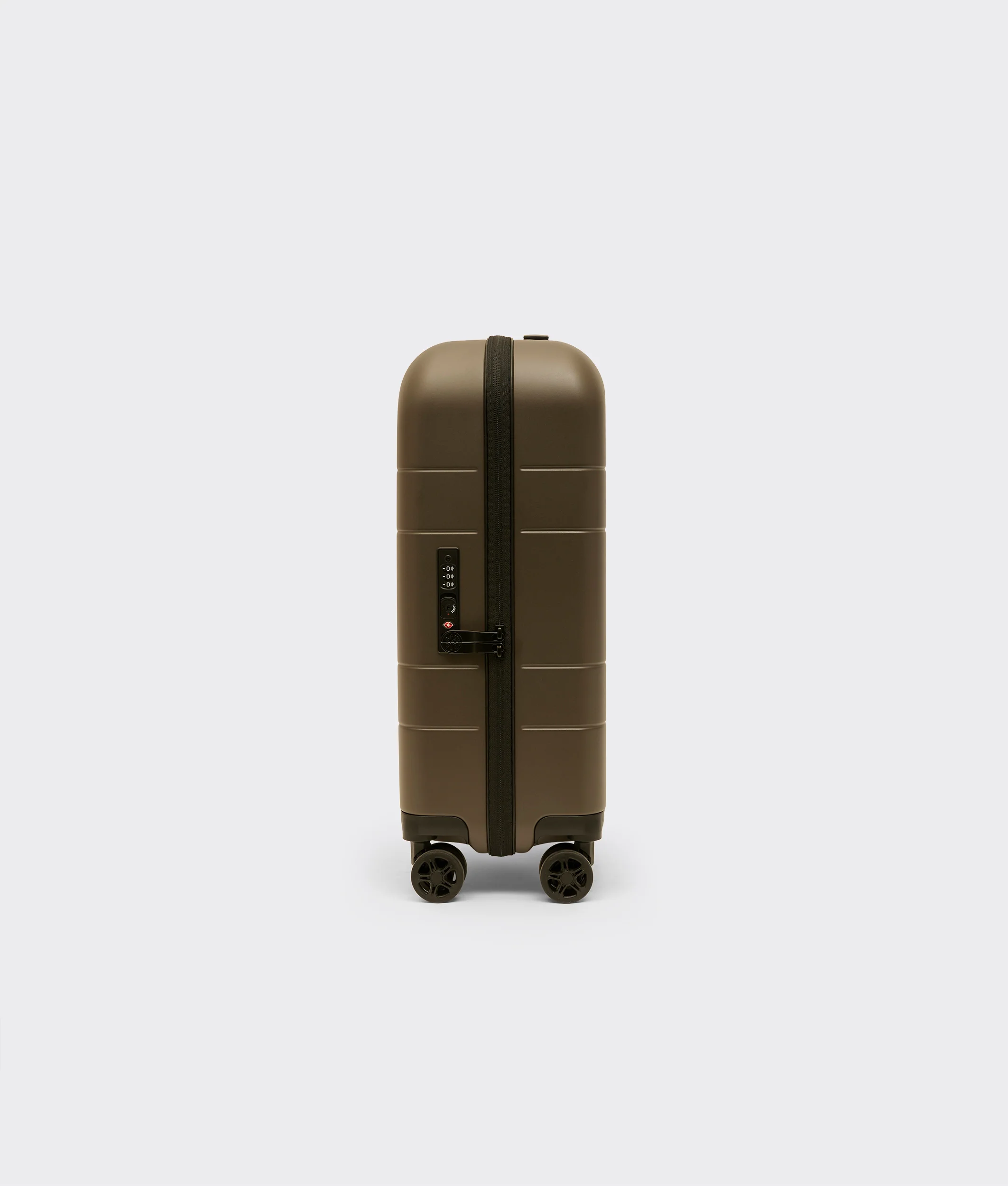 Macaroon (Carry On) - Image 11